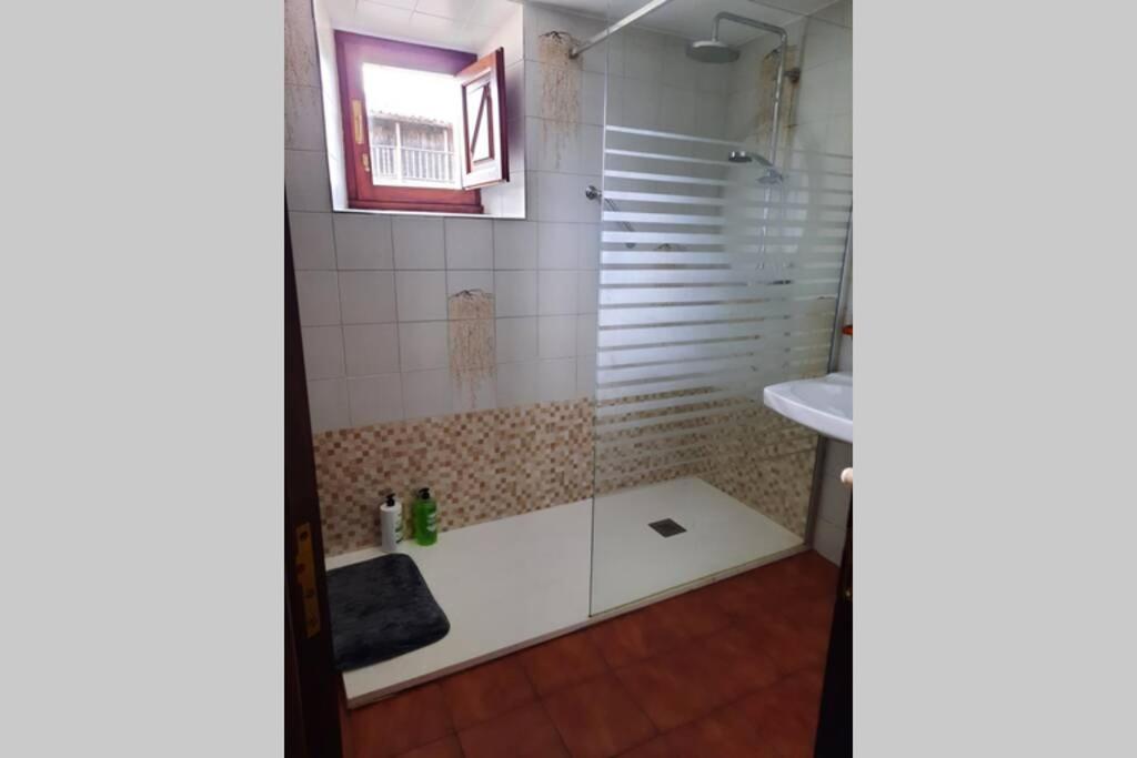318819819 copia